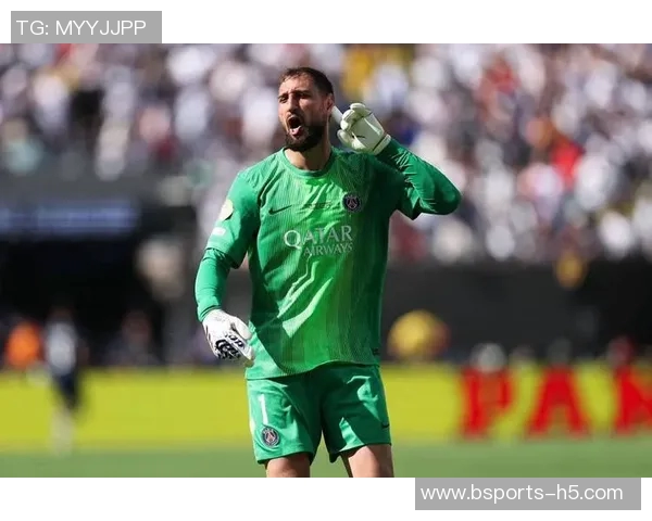 多纳鲁马表达对瓜迪奥拉执教的钦佩与向往,称其为每位球员的梦想之地 多纳鲁马表达对瓜迪奥拉执教的钦佩与向往,称其为每位球员的梦想之地