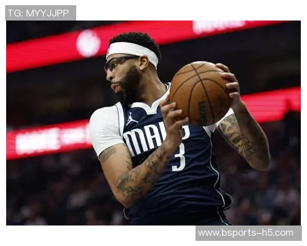 浓眉回归鹈鹕主场遭嘘声不断球迷情绪为何如此激烈解析 浓眉回归鹈鹕主场遭嘘声不断球迷情绪为何如此激烈解析